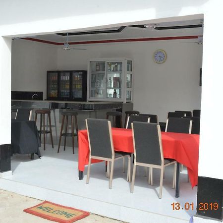 Sukuta Nema Guest House 班珠尔 外观 照片